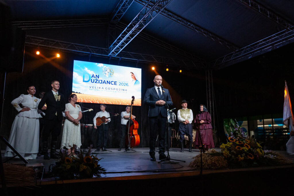 Dan Dužijance obeležen u Subotici: Hleb od novog žita u znaku tradicije i zajedništva