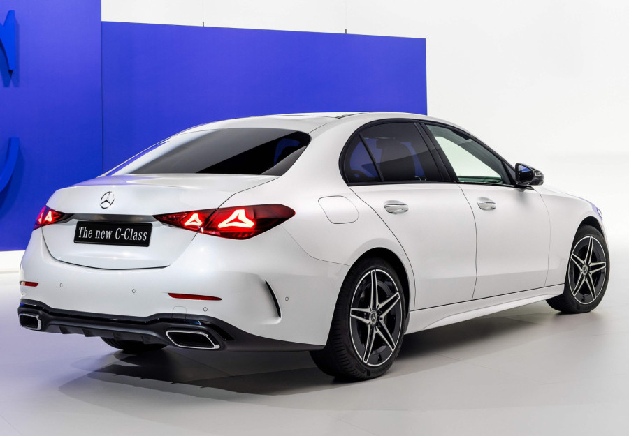 Ovo je Mercedes C-klase za 2027, a najveća novost nije ni motor ni dizajn FOTO