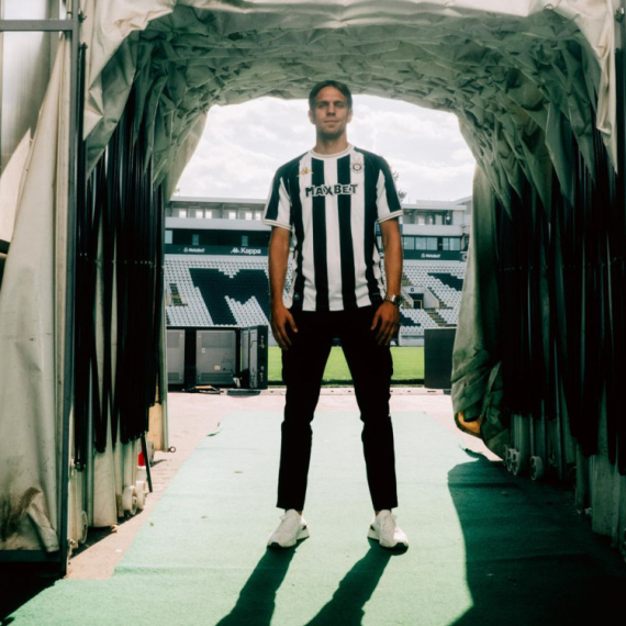 Partizan predstavio pojačanje: "Plašio sam se da i ovoga puta neću obući crno-beli dres"