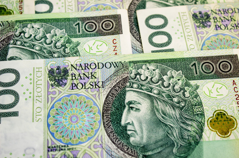 Svaki Poljak, u proseku, duguje više od 5.000 evra