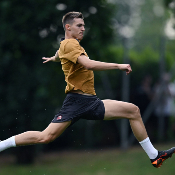 Milan odlučuje o sudbini Partizanovog bisera