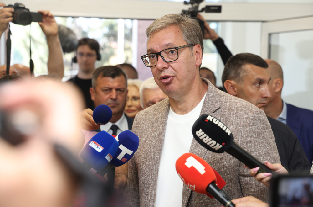 Vučić obećao pomoć bokseru Draganu Asanoviću: "Nisi ti invalid, ti si šampion"