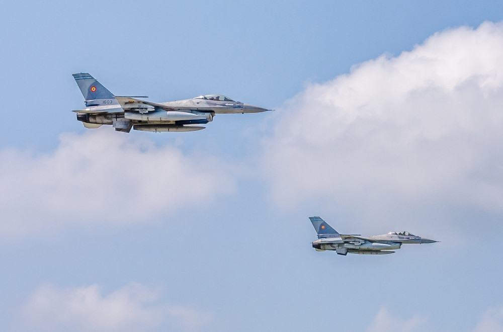 Drama u Rumuniji; Podignuti lovci F-16; Vlasti dale zeleno svetlo: "Gađajte ih" FOTO
