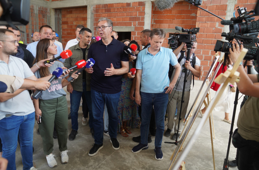 Vučić o izborima: "Najgore je kada lažu sebe"; "Pobedićemo ih i više nego što misle"