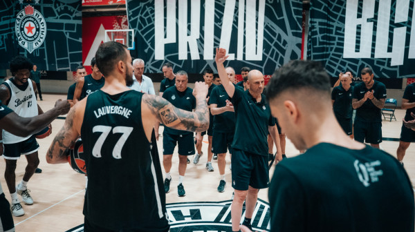 Penjaroja okupio novi Partizan i počeo sa radom –  bez Parkera FOTO