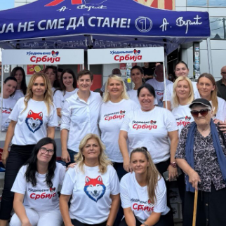 Brnabić: "Za Srbiju nema odmora, narod će uskoro birati između razvoja i blokada" FOTO