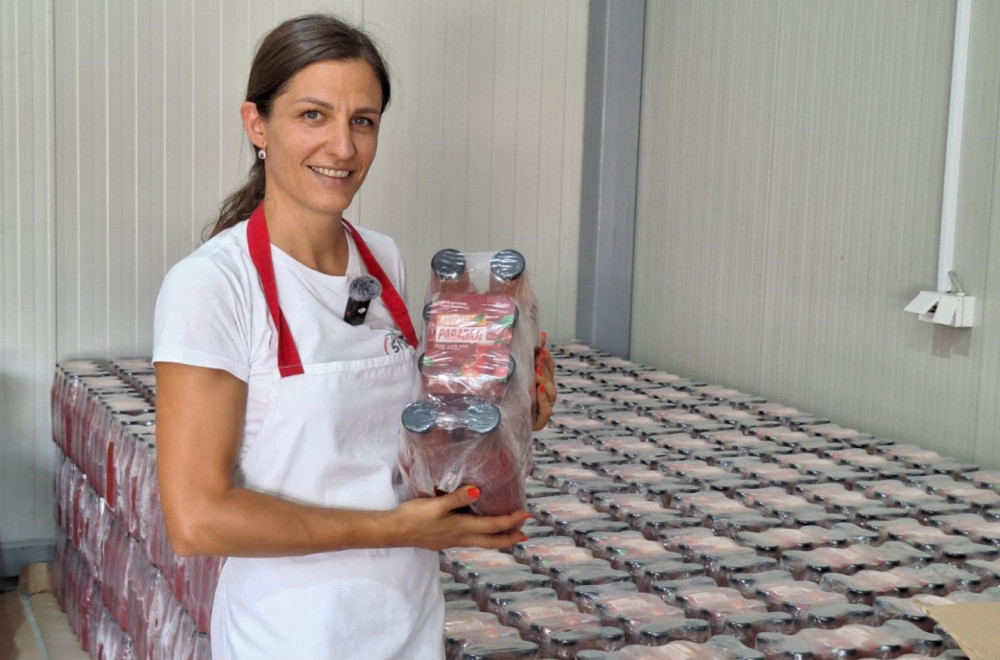 Od paradajza sa svojih njiva napravila biznis: Sandra godišnje proizvede više od 10.000 litara soka