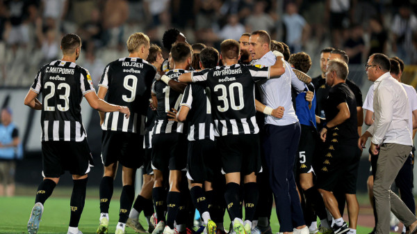 Partizan oprao tribine i obećao 500.000 evra VIDEO