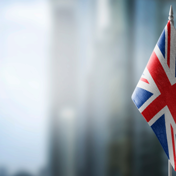 Is Israel expelling British officials?