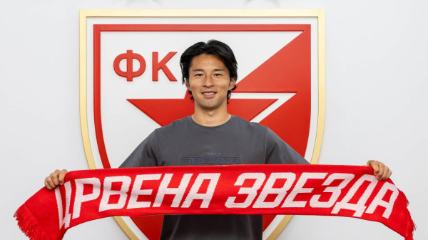 Nakajama zvanično obukao dres Crvene zvezde!
