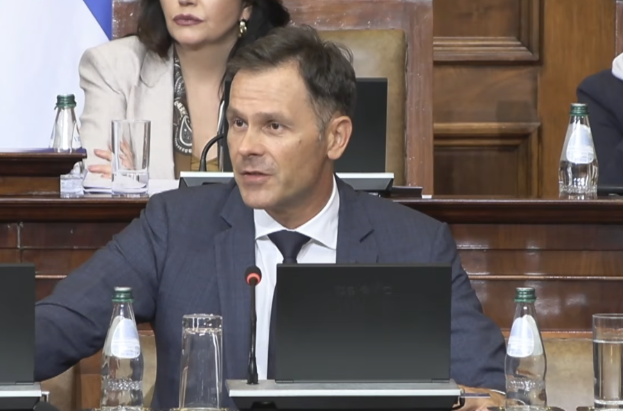 Mali odgovorio poslanicima: "Đilasu sve više rasli prihodi, što je duže bio na vlasti" VIDEO