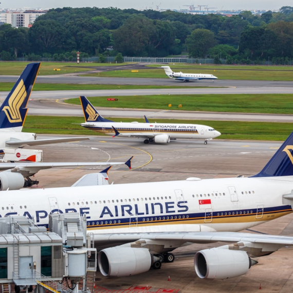 Horor na letu: Muž joj poginuo u avionu, ona slomila kičmu – Sada tuži aviokompaniju