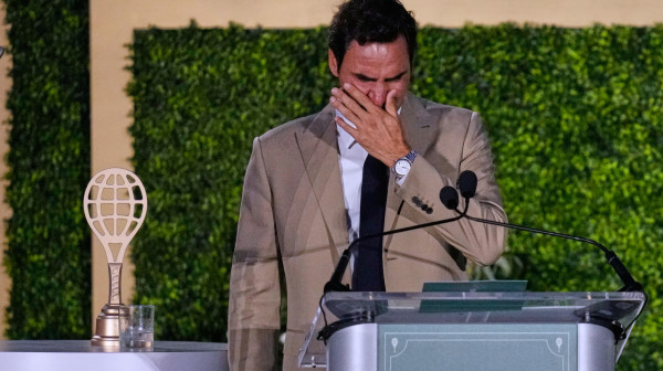 Federer plakao u Kući slavnih; Đoković: "Niko ne zaslužuje ovo više od tebe" FOTO/VIDEO