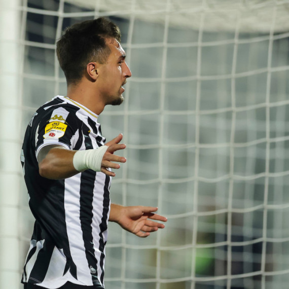Zicer za OFK, bruka Seka, pa rapsodija Partizana!
