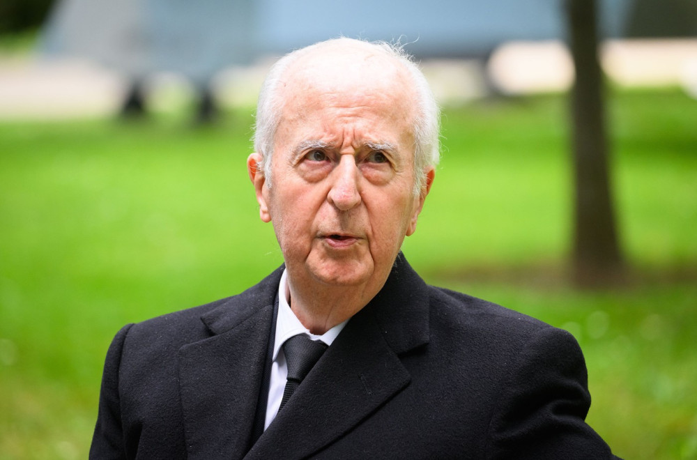 Preminuo bivši francuski premijer: Bio je jedan od najmoćnijih ljudi u državi