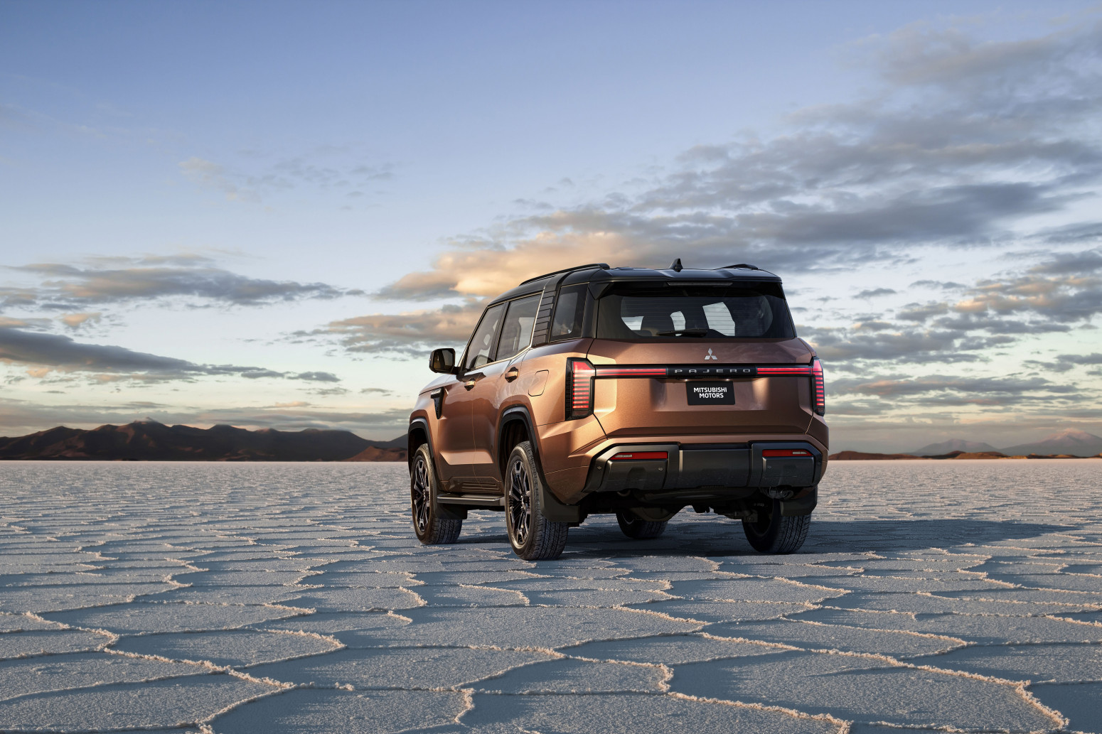 Ovo je novi Mitsubishi Pajero! FOTO