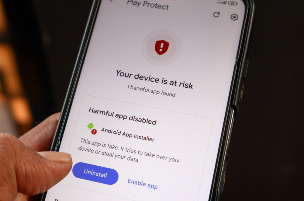 Pazite šta instalirate: Novi opasni virus je na telefonima – krade PIN i prazni račune