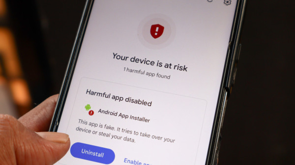 Pazite šta instalirate: Novi opasni virus je na telefonima – krade PIN i prazni račune