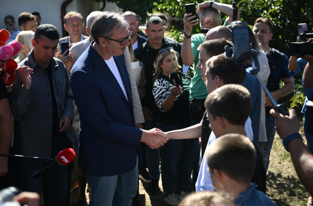 Razgovor Vučića i mališana na Paliću nasmejao sve prisutne; "Kakav bre Portugal?"