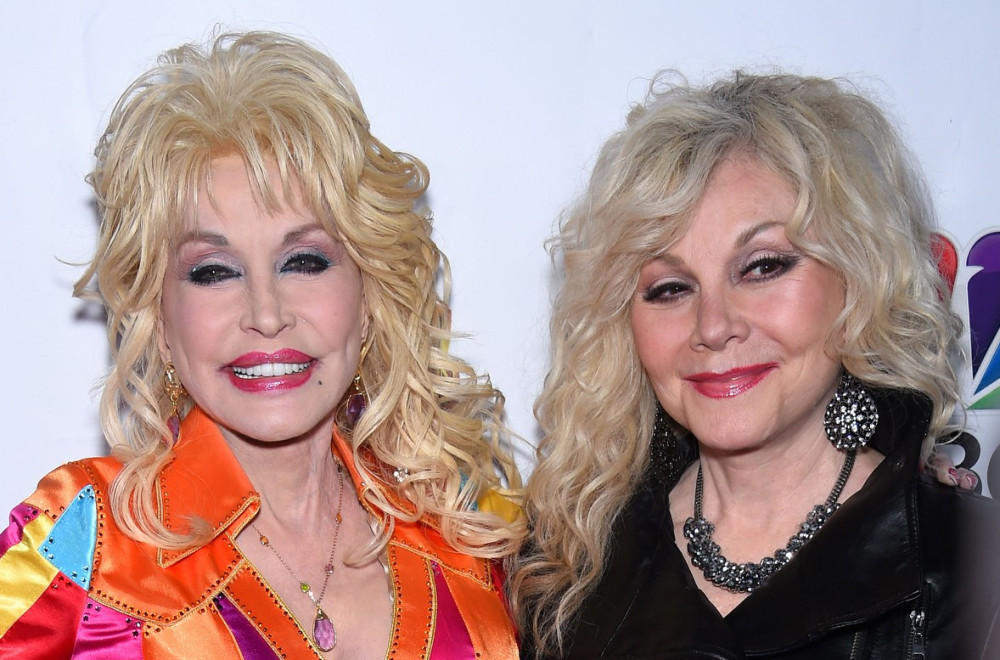 Stela Parton se oglasila nakon smrti sestre: "Nadam se da će ljudi prestati ovo da rade"