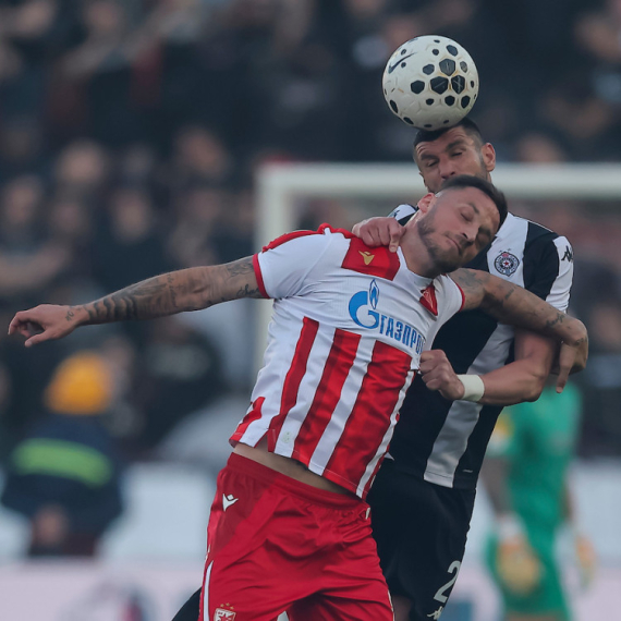 Ne cveta cveće ni u Zvezdi ni u Partizanu – makar derbi nek bude dobar