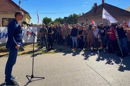 Vučić najavio izgradnju puta Karavukovo - Bogojevo: "Za tri godine urađeno 100 km puteva vrednih 21 milion"