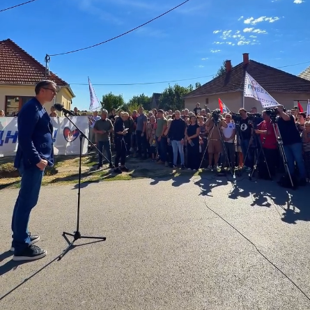 Vučić najavio izgradnju puta Karavukovo - Bogojevo: "Za tri godine urađeno 100 km puteva vrednih 21 milion"