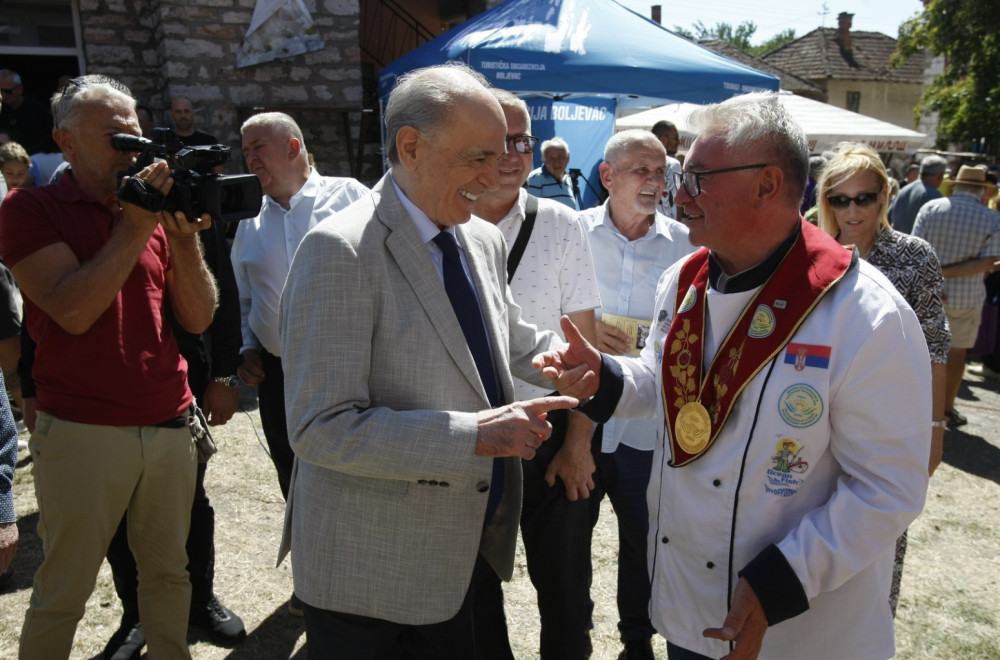 Krkobabić: "Miholjski susreti iznedrili Krivovirsku sirijadu" FOTO