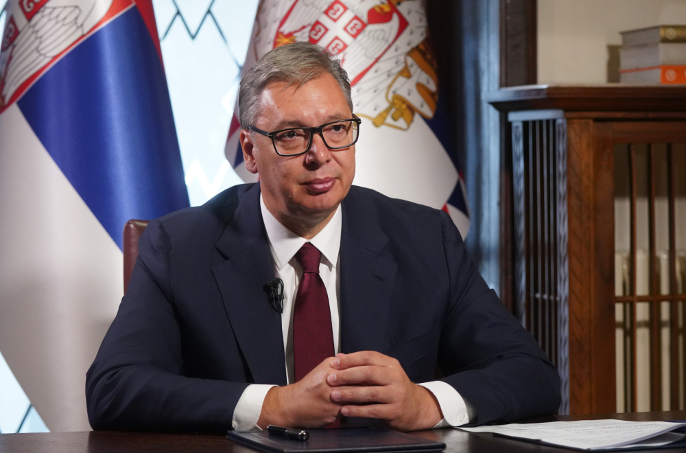 Vučić o izborima: "Građani, imaćete priliku da birate. Molim vas da to učinite na miran način"