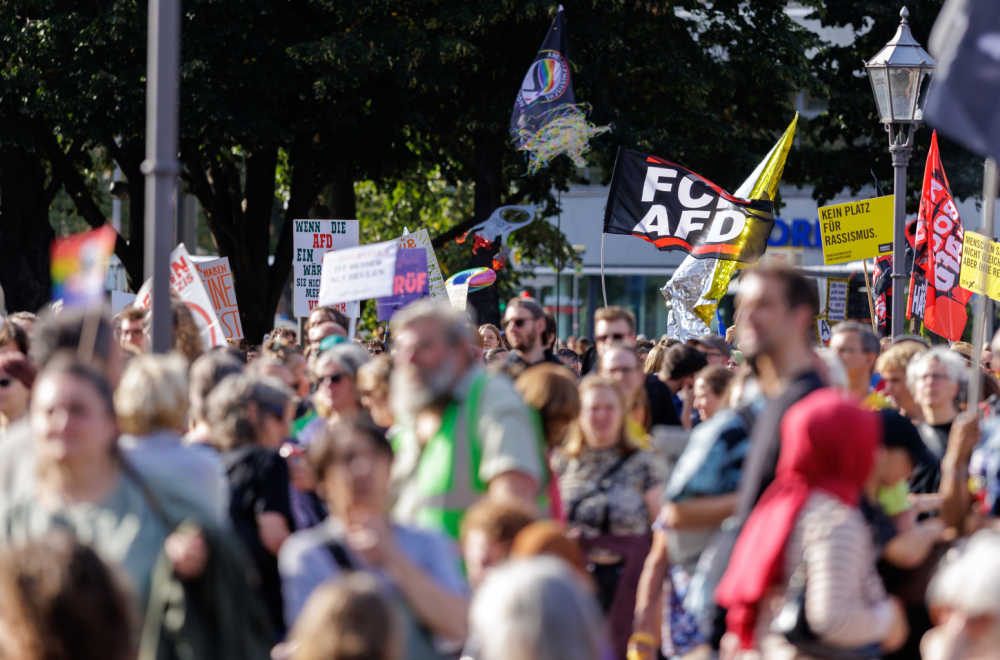 Nemačka izašla na ulice: Veliki protesti nakon pobede AfD-a VIDEO