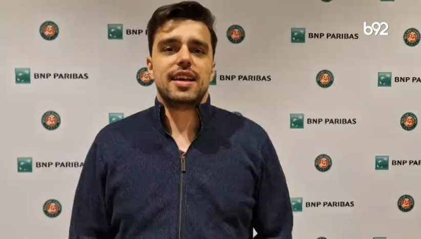 Reketiranje u Parizu: Ima nešto bitnije od Novakove pobede