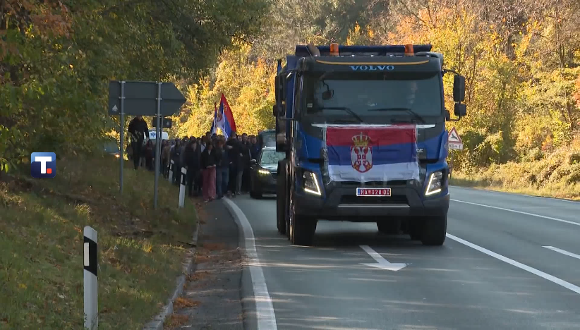 Srbi sa KiM nastavljaju put ka Beogradu