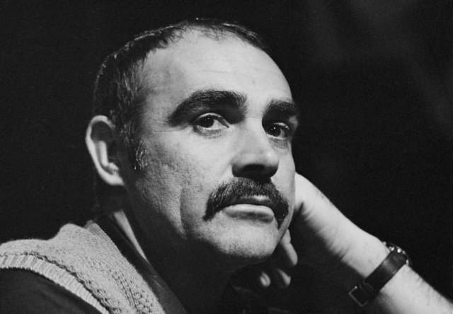 Preminuo Šon Koneri